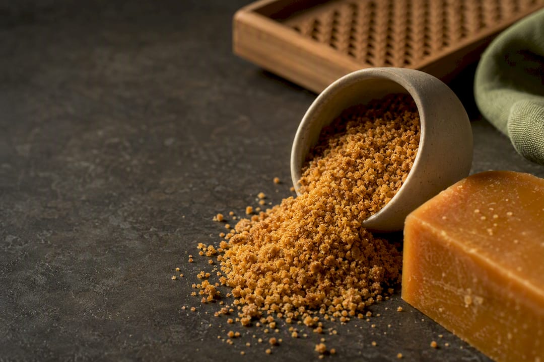 Granulated and block panela textures compared